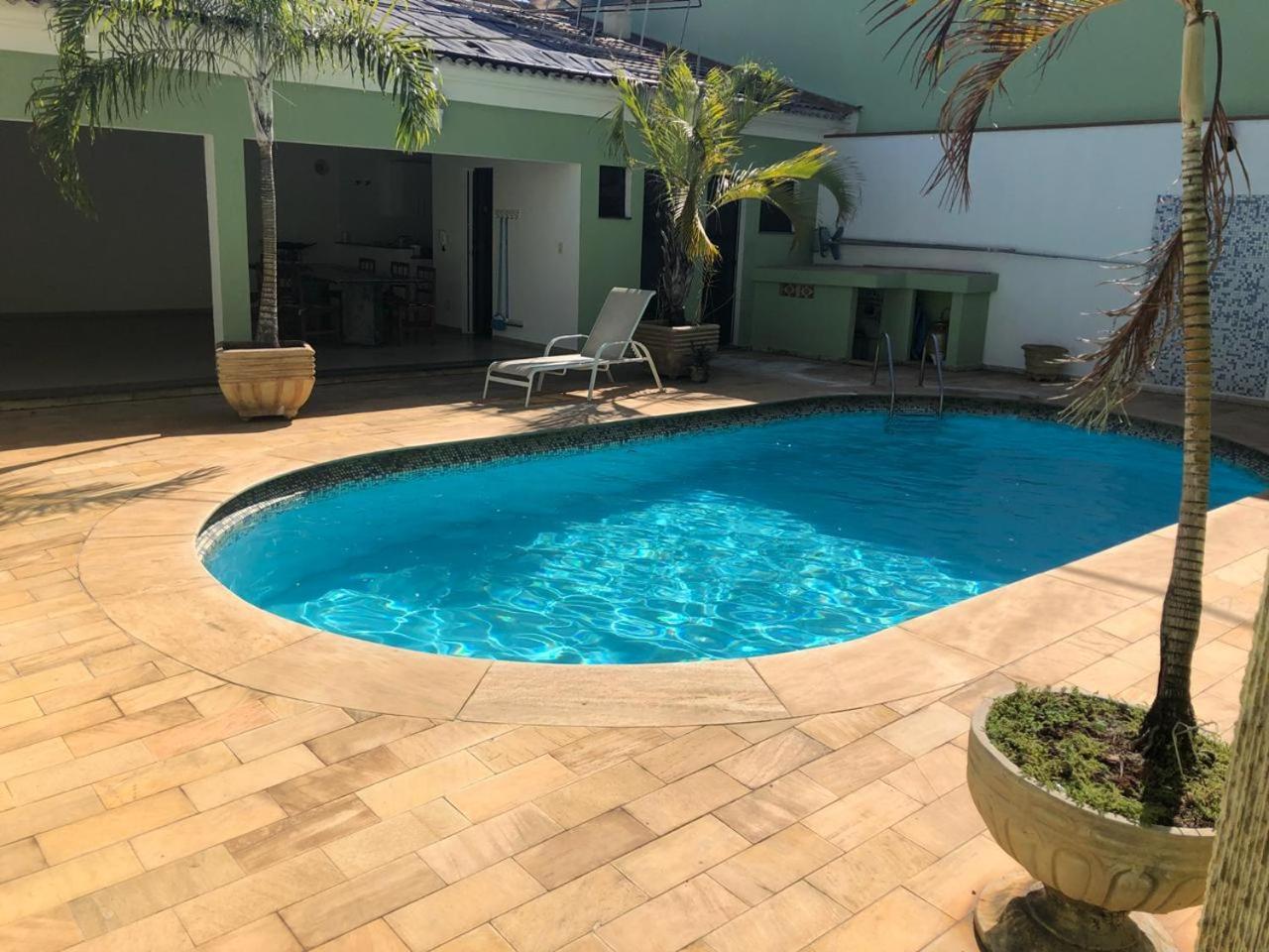Hospedagem Oliveira Vaz Lobo Apartment Мокока Екстериор снимка